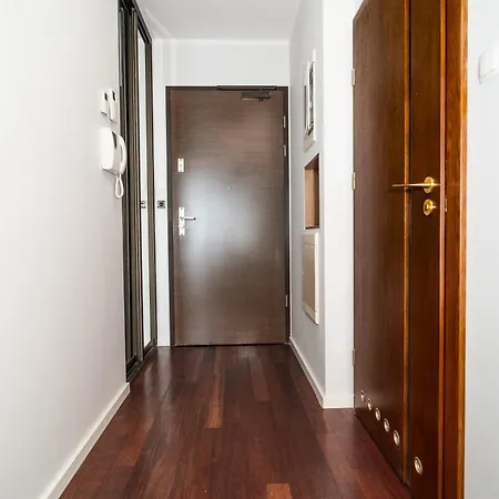 Totu Sea Towers Apartament