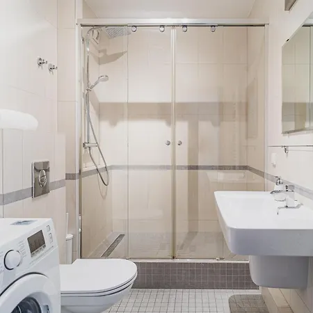 דירה Totu Sea Towers